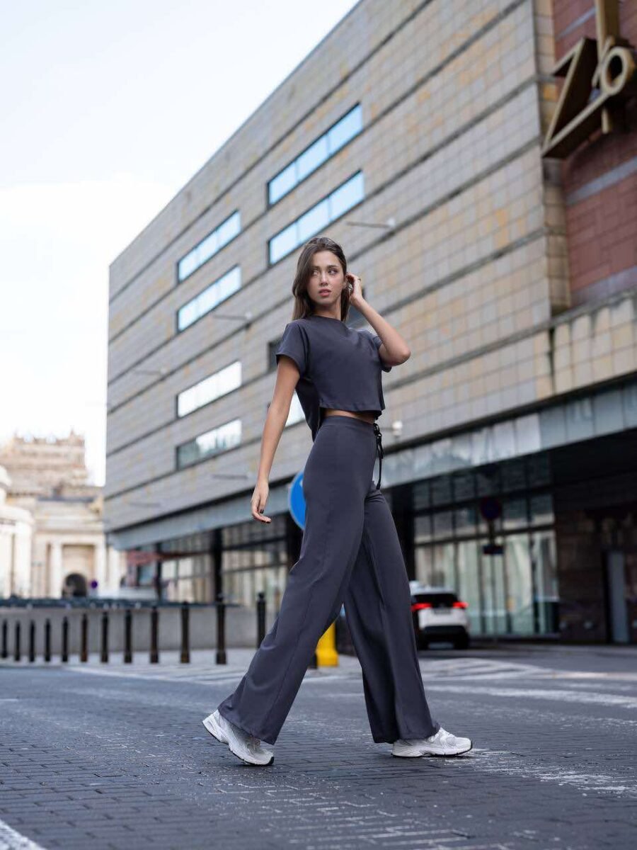 MARŠKINĖLIAI CROP TOP - Image 4