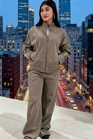 KOSTIUMĖLIS LAISVALAIKIUI