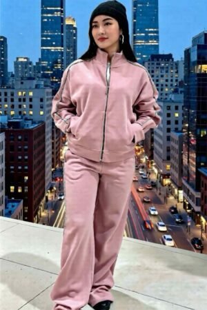 KOSTIUMĖLIS LAISVALAIKIUI