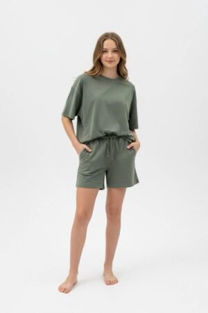 GARINTAS KOSTIUMĖLIS SU ŠORTAIS